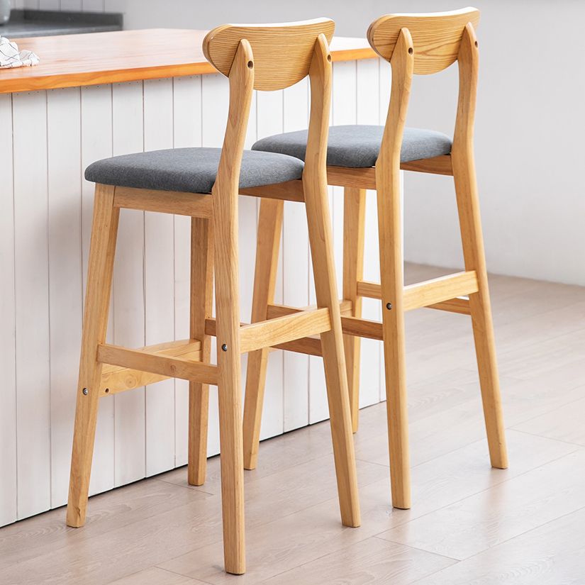 Scandinavian Coffee Shop Armless Stool Matte Finish Upholstered Bar Stools