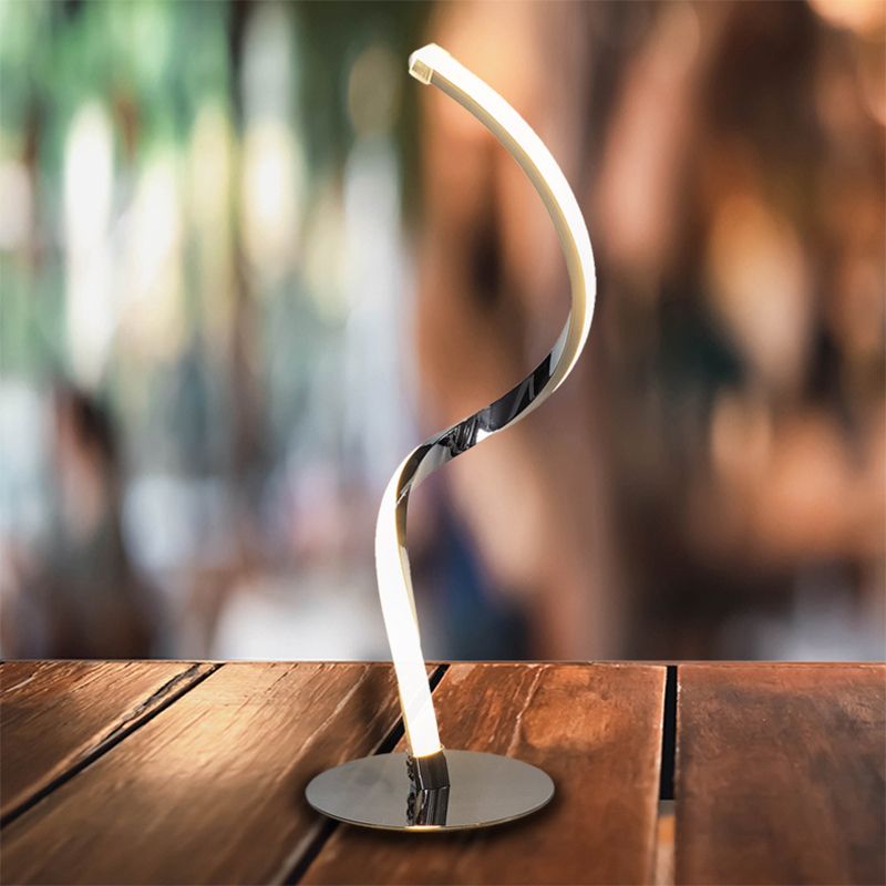 Luz de mesa de rama desnuda estética minimalista con sombra acrílica con sombra acrílica