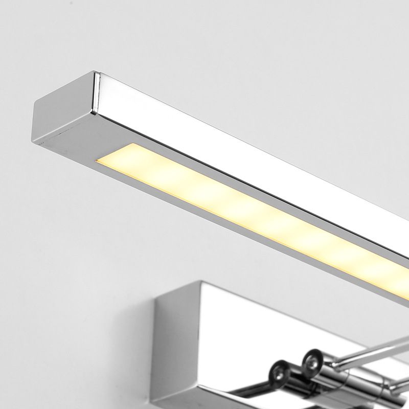 Single Light Linear Wall Sconce Modern Style Metal Mirror Wall Lighting in Silver