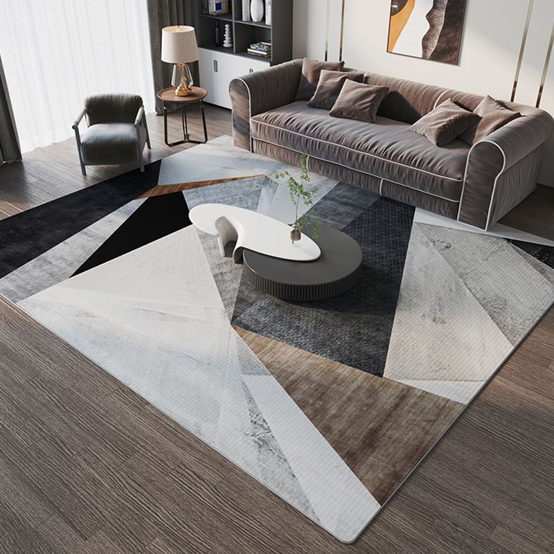 Black Tone Home Decoration Carpet Luxury Triangle Print Area Rug Polyester with Stain Resistant Rug