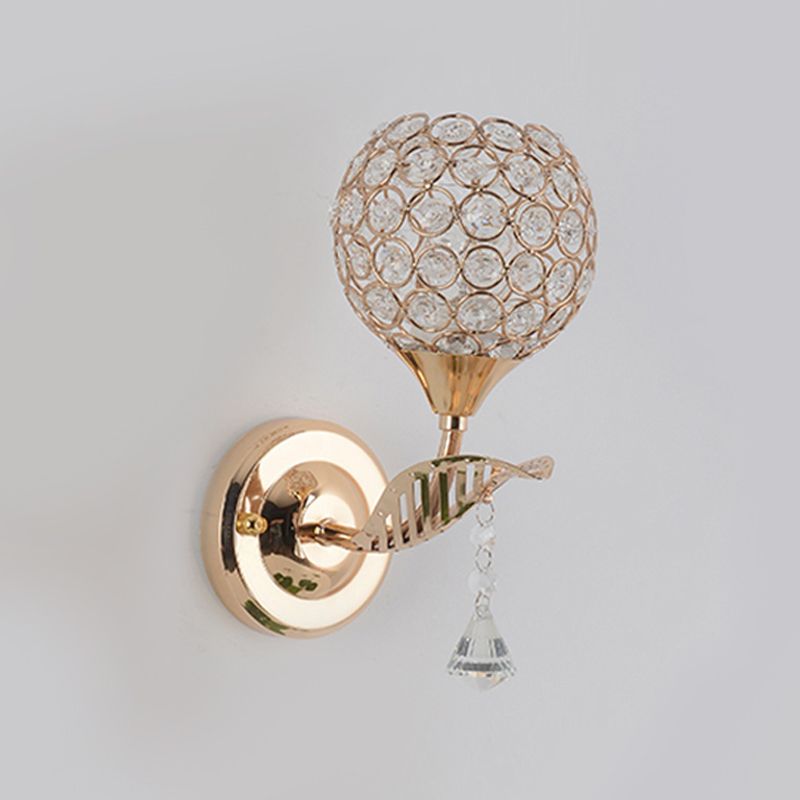 Light montata in oro minimalista in stile muro di fulmine a muro di cristallo