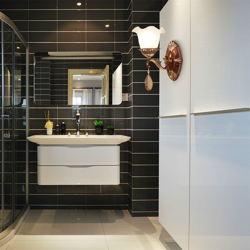 1/2 Lights Scalloped Sconce Modern White Glass Wall Mounted Light Fixture with Crystal Stand