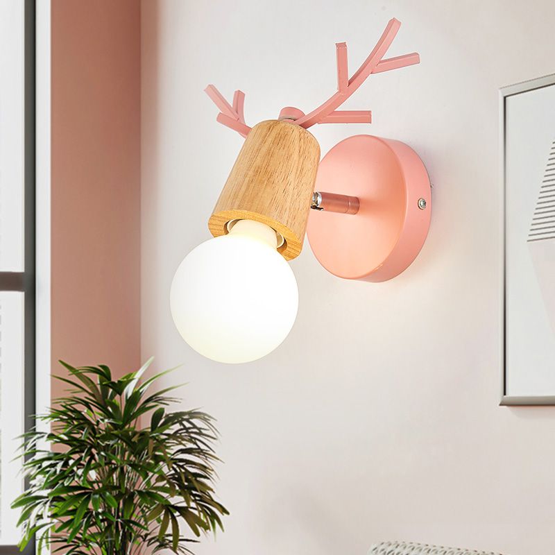 Nordic Metal Wall Light Colorful Single Light Wall Sconce for Living Room