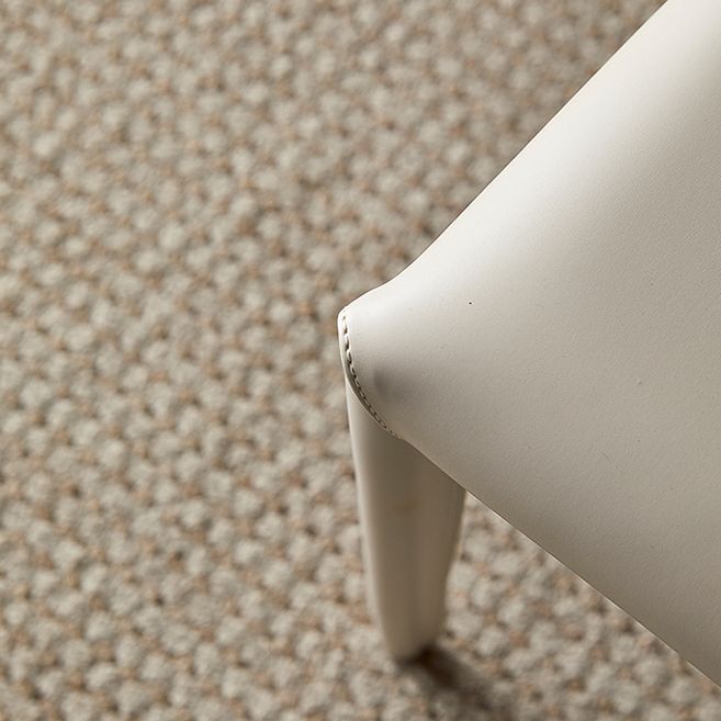 Chaise de salle à manger en cuir de cuisine, chaise d'appoint à oreilles de 32 pouces de hauteur avec 4 pieds en métal