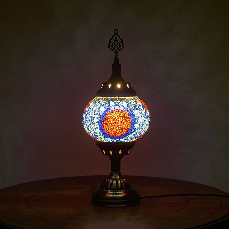 Lampe de nuit en fer en forme d'urne Éclairage de table de salle d'étude turque en bronze en bronze