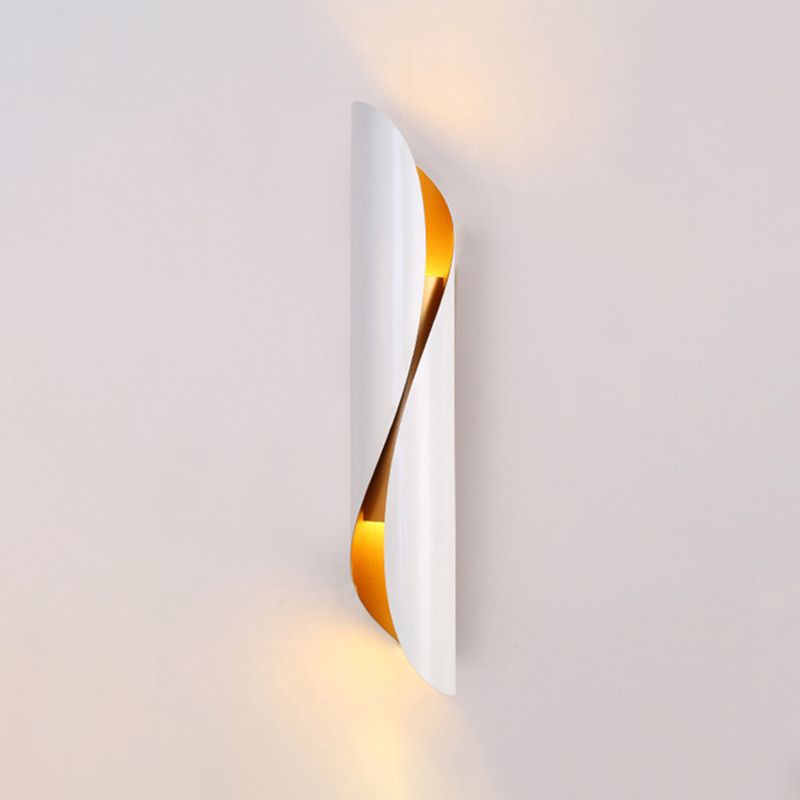 Curved Wall Lighting Fixtures Modern Style 2-Lights Metal Lighting Sconce for Restaurant
