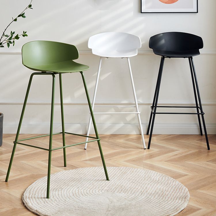 Scandinavian Plastic Counter Stool Armless Bar Stool for Living Room