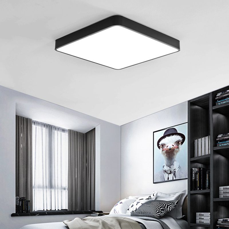 Instalación de sombrillas metálicas retrogular alineadas instalación de lilight modren Style 1 extremo alineado