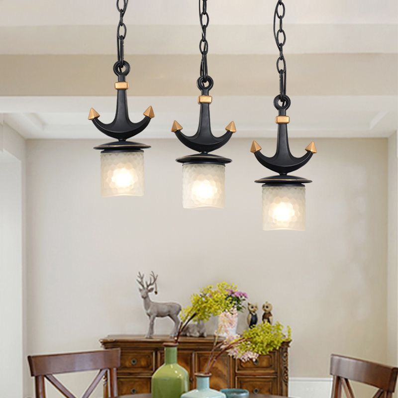 Moderne Säule Multi-Pendant Frosted Grübtglas 3 Köpfe Salon hängen in Schwarz mit linearem/rundem Baldachin