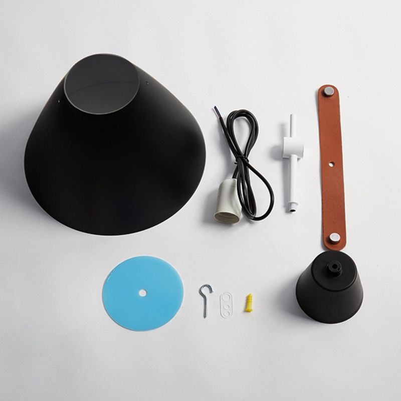 Apparecchio conico a ciondolo a ciondolo lampada a sospensione in metallo minimalista per sala da pranzo