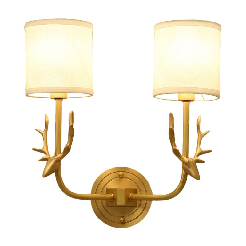 Goldene Hirsch Wandmontage leichter Land Style Metal 2 Köpfe Schlafzimmer Wandlampe mit Zylinderstoffschatten