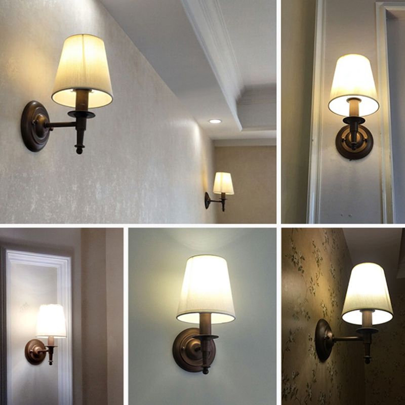 Enkele wandmontage Licht Minimalisme Taps toelopende trommelstof Wandverlichting voor gang
