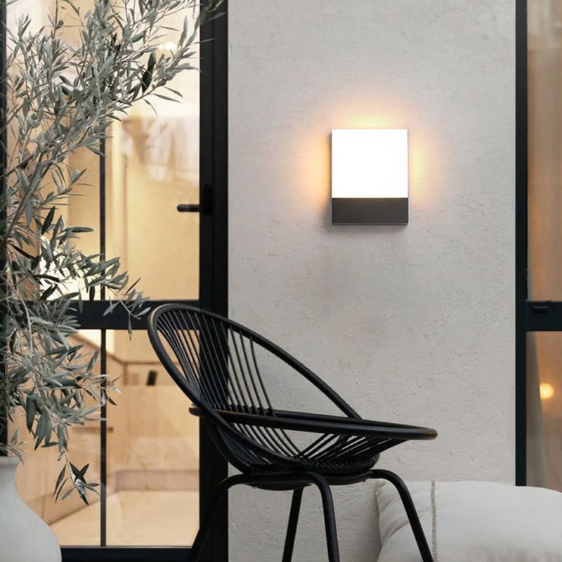 Square LED Wall Lamp Modern Black Wall Mount Lamp with Acrylic Shade for Garden