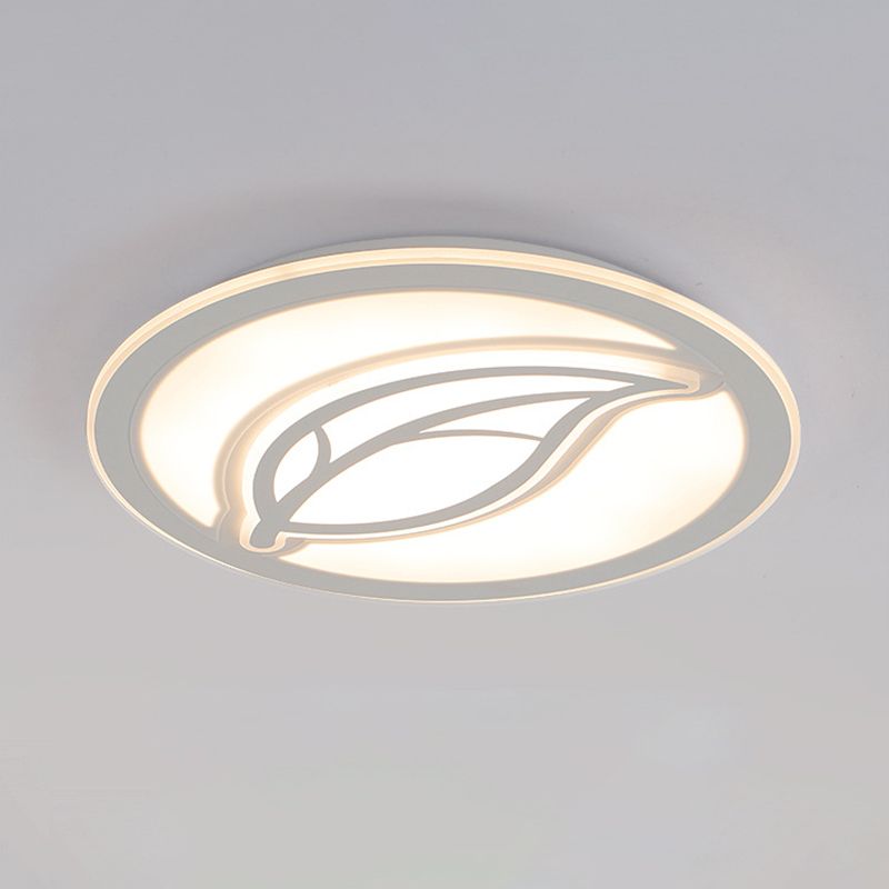 Modern Style Circle Flush Mount Ceiling Light LED Hallway Flush Mount Lamp in White with Leaf Pattern, 16"/20"/24" Wide