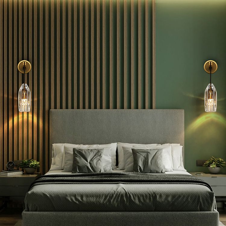 Crystal Gold LED Wall Lamp in Modern Luxury Style Copper Hanging Wall Sconce for Interior Spaces