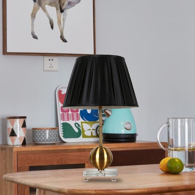 Lampe de table en tissu noir, lampe de nuit de campagne à lumière unique en noir pour chambre à coucher avec base en cristal