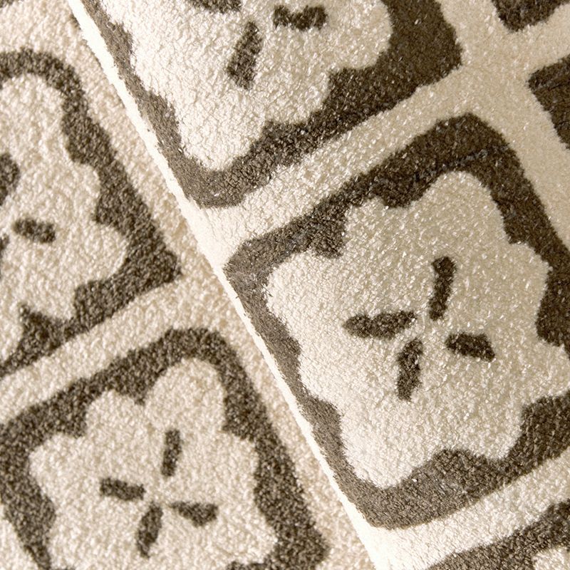 Brown Check Rug Polyester Trendy Rug Non-Slip Backing Rug for Drawing Room