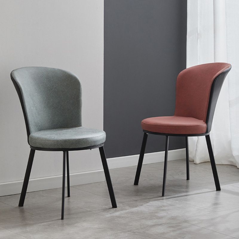 Chaise contemporaine à coussin en éponge haute densité de 17'' de large Parsons Chair