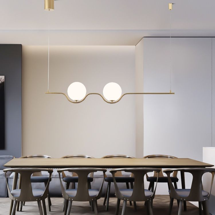 Minimalisme moderne linéaire île métallique pendante éclairage sphérique en verre sphérique îlot plafond pour table à manger