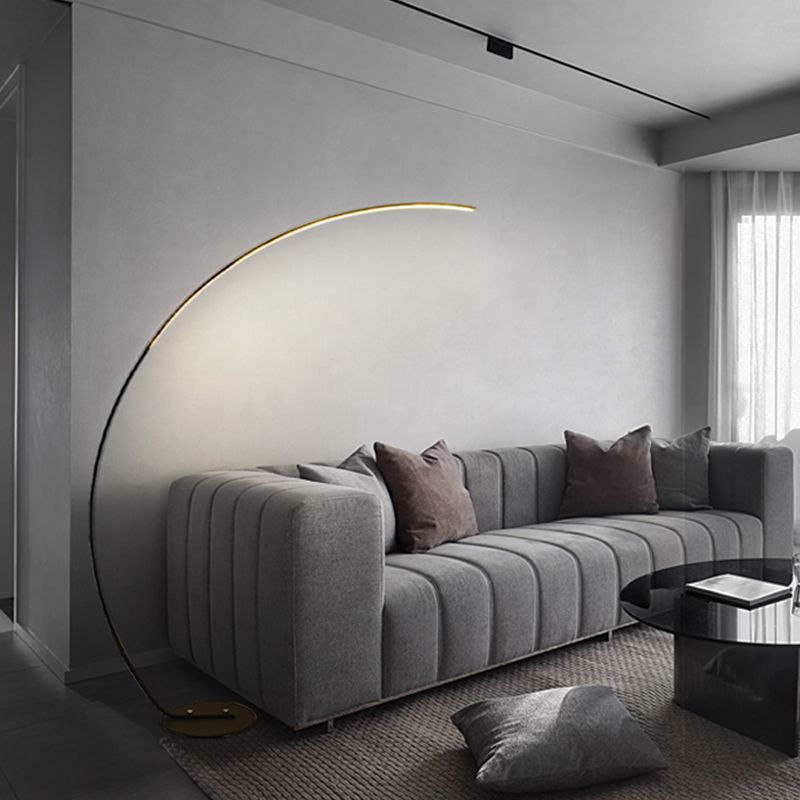 Lineaire vorm metalen vloerlicht moderne stijl 1-licht vloerbevestiging licht