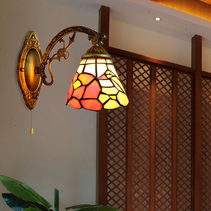 Dining Room Floral Wall Sconce Stained Glass One Light Tiffany Rustic Sconce Light in Antique Brass