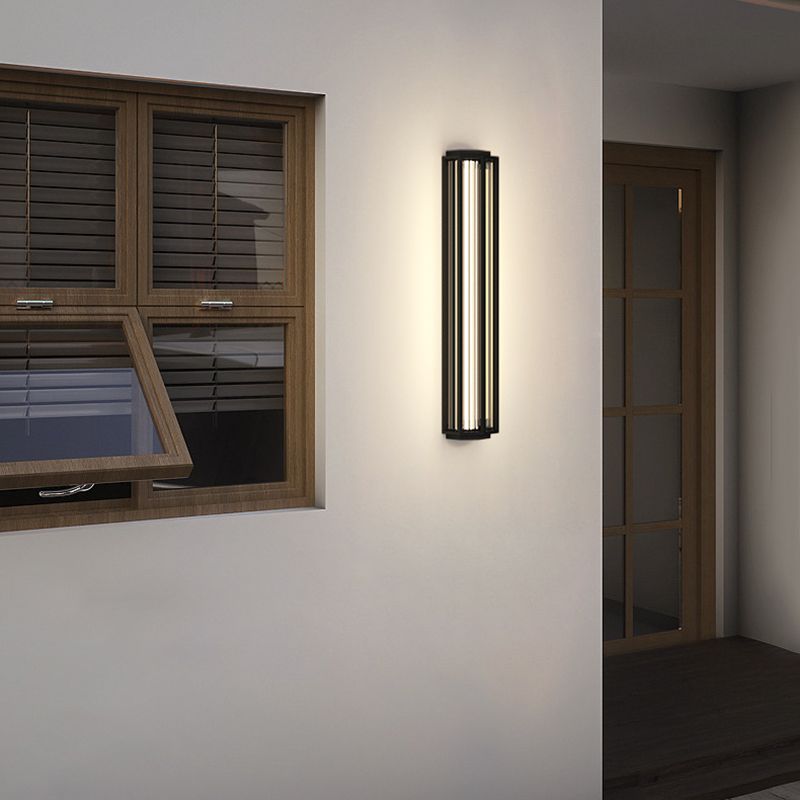 Simple Wall Sconce Black Outdoor Wall Light Fixture with Metal