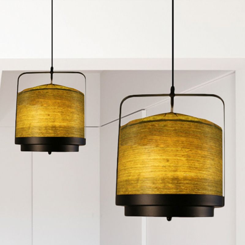 Tissu moderne du pendentif cylindrique 1 Light White / Red / Green Lumière suspendue pour la salle à manger