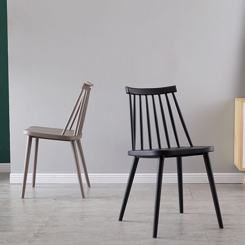 Sedia laterale di plastica contemporanea finitura opaca sedia a tasso da bordo interno