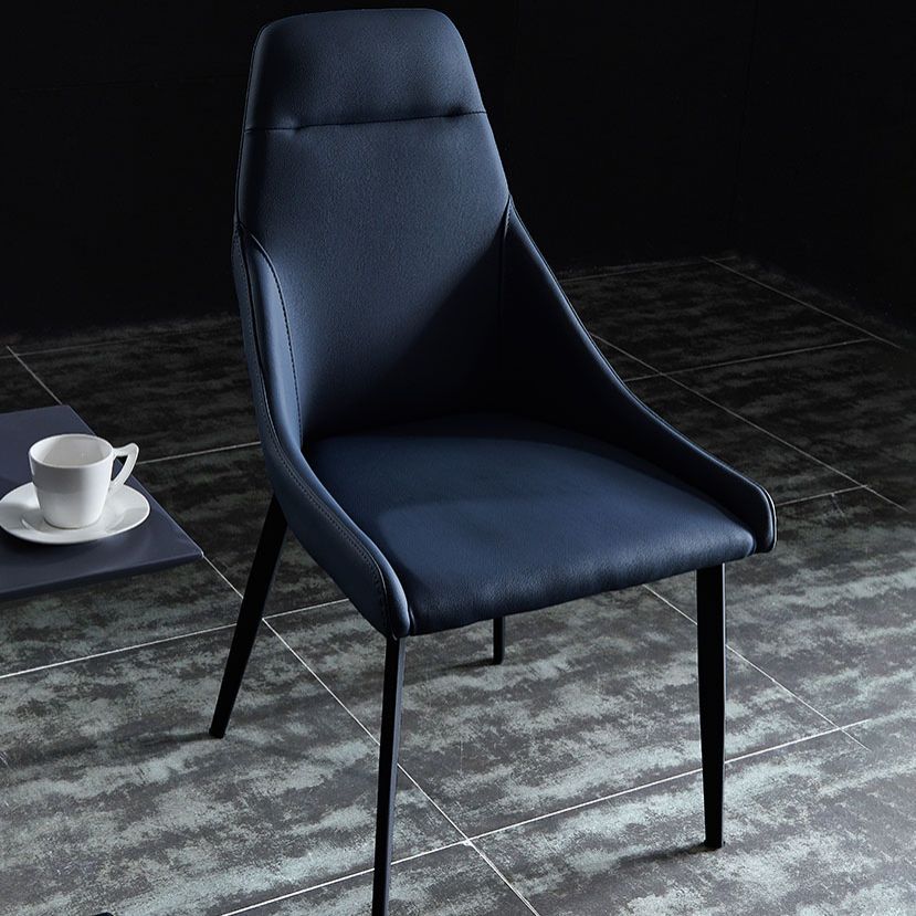 Silla de comedor de metal moderno, silla lateral de comedor de cuero sintético para uso en restaurantes
