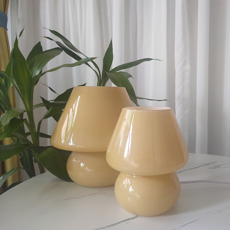 Trendy paddestoelvormige tafellicht macaron glas 1-licht nachtkastje lamp voor slaapkamer