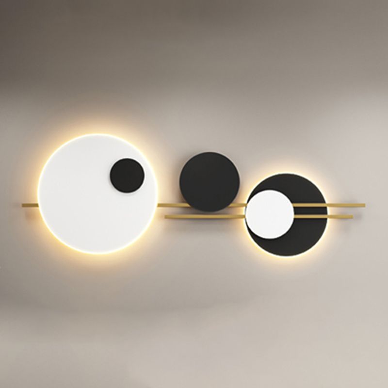 Nordic Style Metal Wall Light Geometric Colorful LED Wall Sconce for Living Room