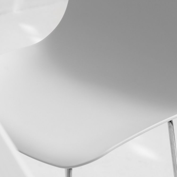 Nordic Plastic Bar Stool Bucket Counter Bar Stool with Metal Legs