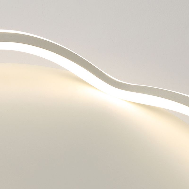 Modern Style Wave Flush Ceiling Light Metal 1-Light Flush Mount Ceiling Lighting Fixture