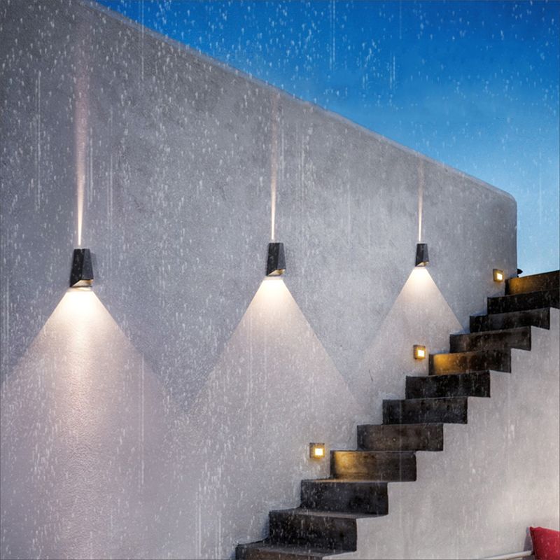 Modern Minimalist Style Geometric Up and Down LED Wall Sconce Metal Sconces