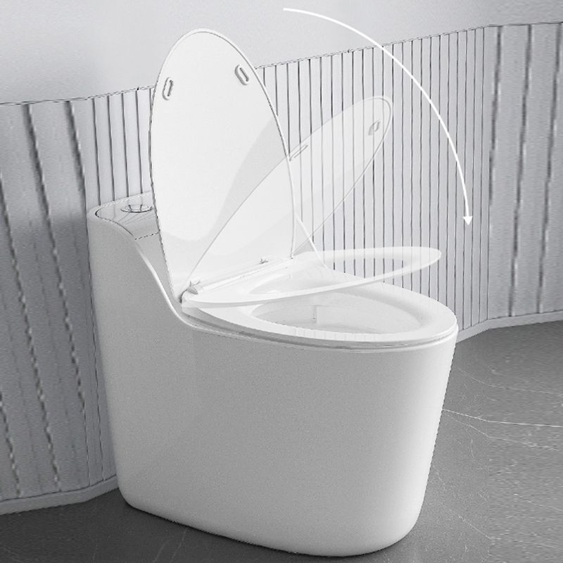 Traditional Ceramic Flush Toilet Floor Mounted Urine Toilet with Seat for Washroom