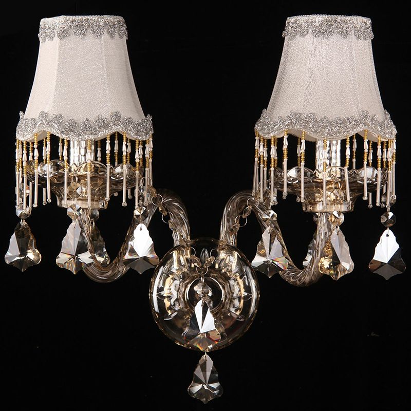 Accesorio de lámpara de pared de tela festoneada Estilo antiguo de dormitorio de 2 luces con flecos en ámbar