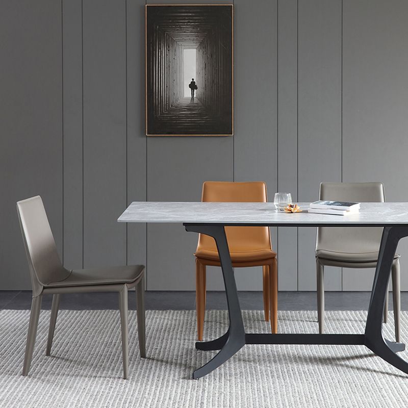 Silla de comedor sin brazos de cuero moderno que cena las sillas del metal para el uso del restaurante