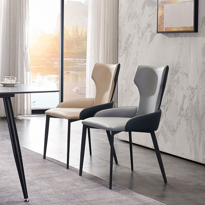 Silla tapizada con respaldo hogareño contemporáneo del comedor del metal del sillón