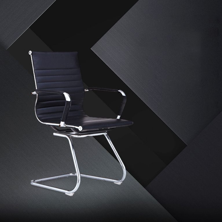 Modern Arms Included Chair Mid-Back Leather Desk Chair in Black