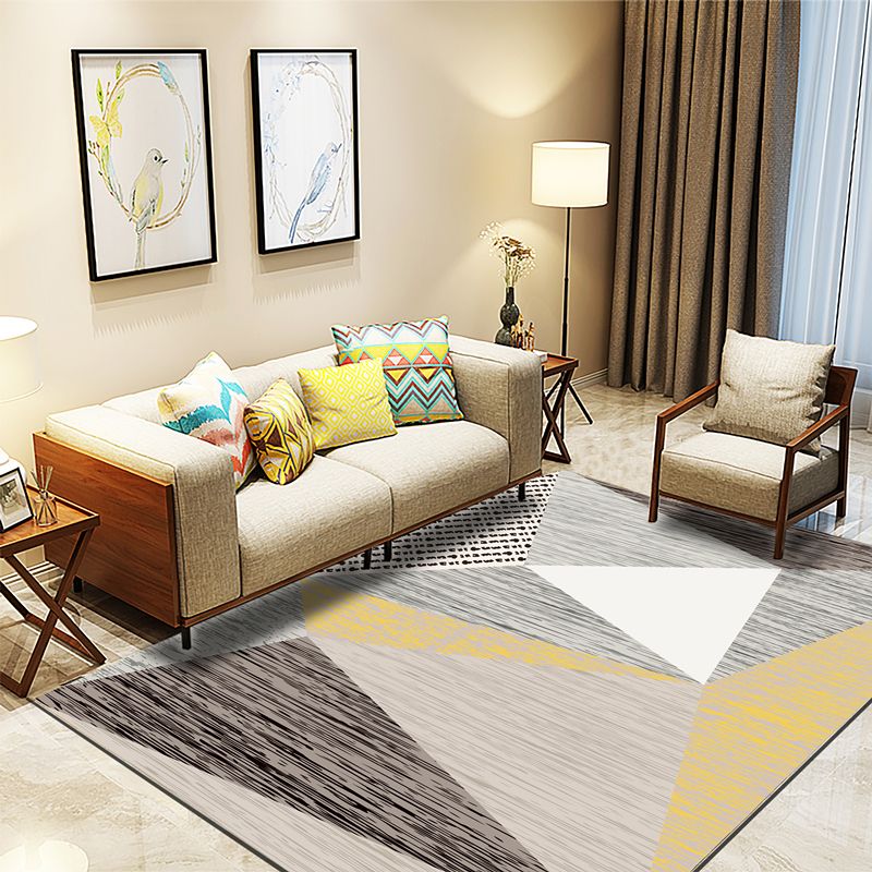 Grey Modern Area Carpet Geometric Pattern Polyester Area Rug Anti-Slip Washable Rug for Home Decor