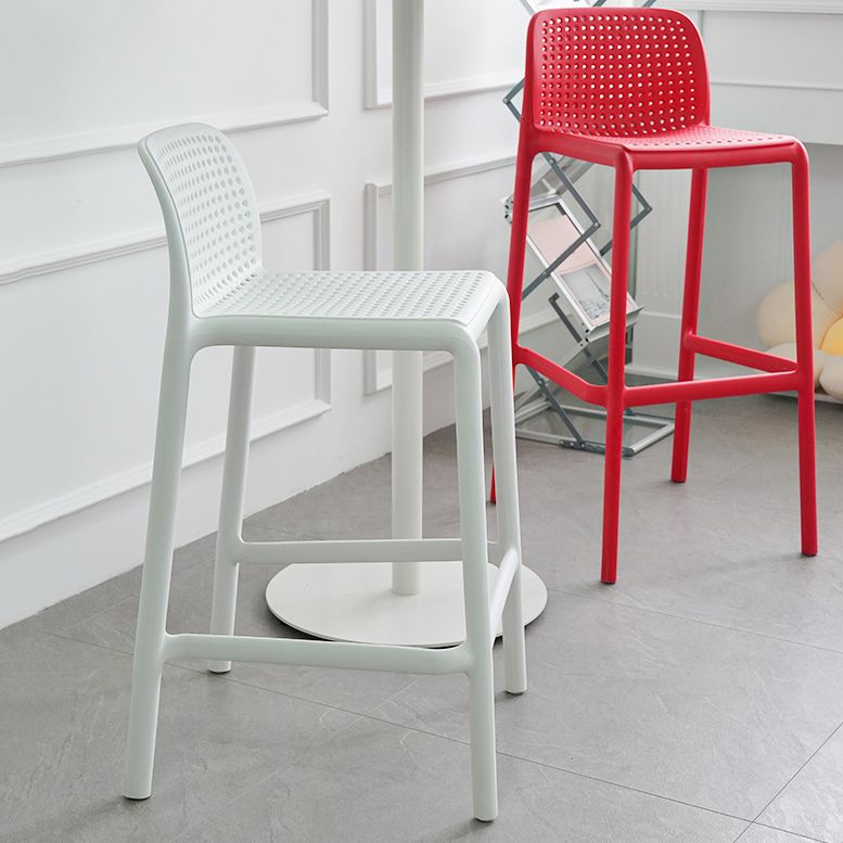Scandinavian Plastic Dining Room Armless Stool Low Back Bar Stool for Kitchen