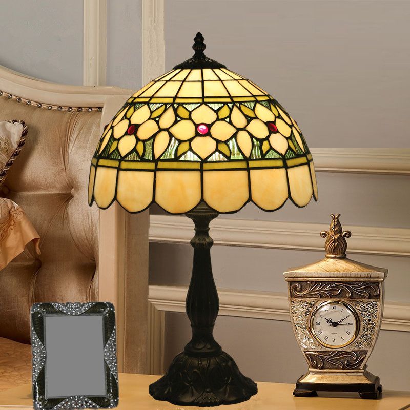 Mediterranean Dragonfly/Star/Tulip Nightstand Lamp Single Head Stained Glass Table Light in Bronze for Bedside