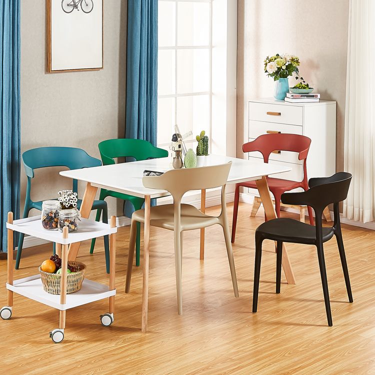 Chaise de salle à manger en plastique de style moderne, chaises latérales empilables sans bras pour la cuisine