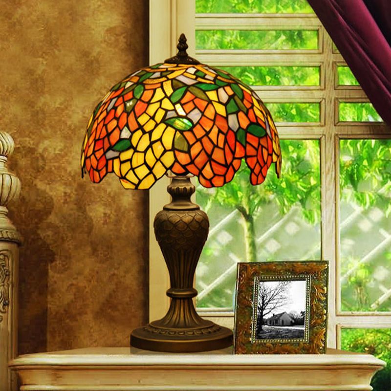 Bowl Shaped Night Lighting Baroque Stained Art Glass 1-Head Bronze Table Lamp for Bedroom