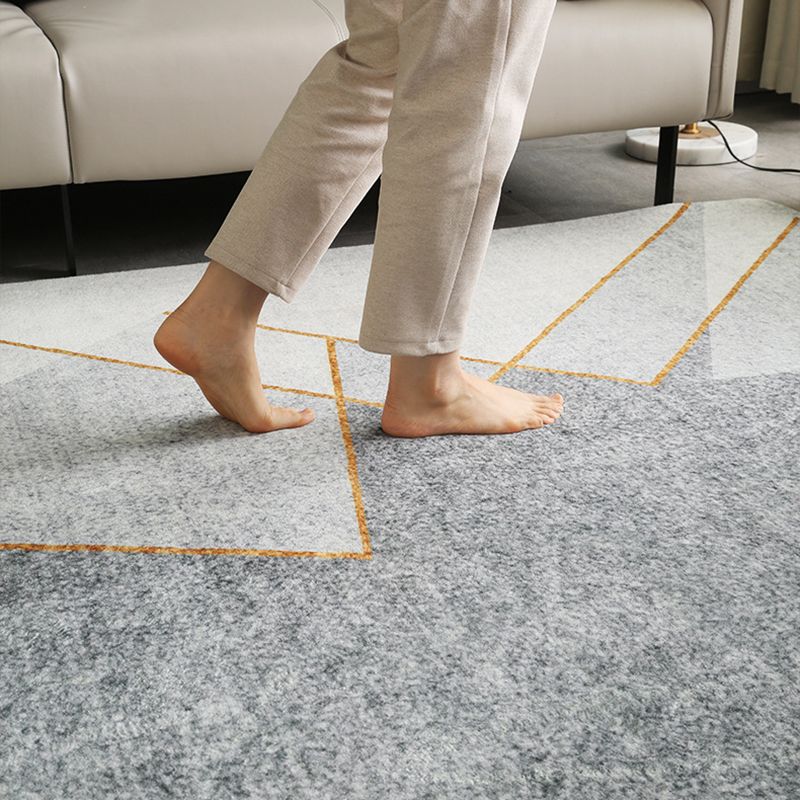 Fancy Gray Tone Indoor Rug Geometry Print Rug Polyester Stain Resistant Living Room Rug