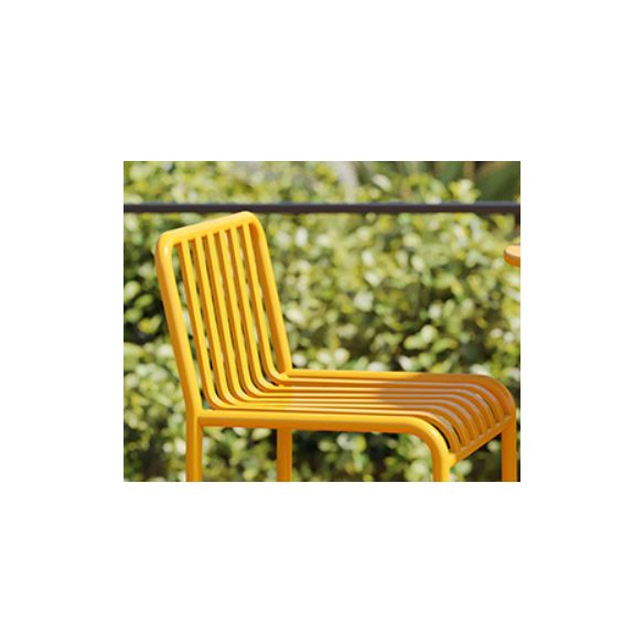 Modern Armless Backrest Counter Stool Iron Cafe Bar Stool with Seat and Pedal