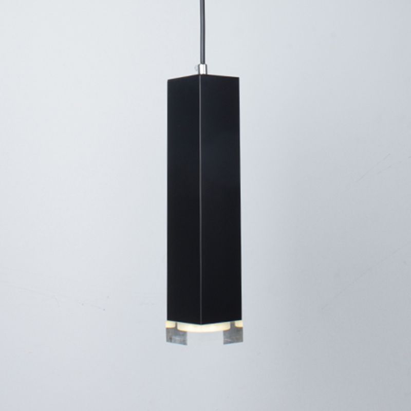 Style moderne linéaire suspendu métal 1