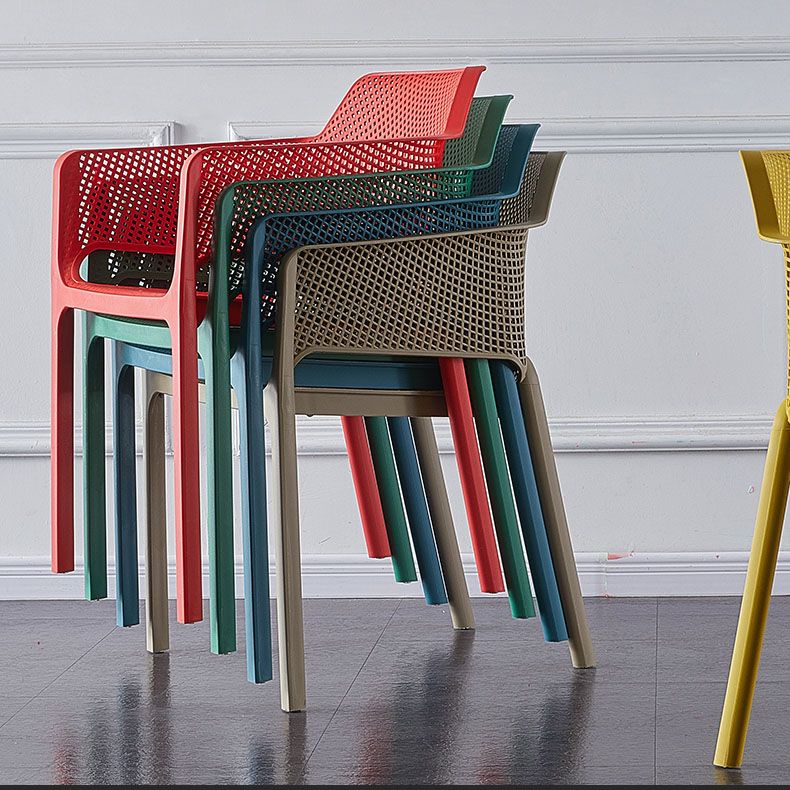 Eigentijdse eet- en accentstoelen matte afwerking plastic vaste achterstoel stoel