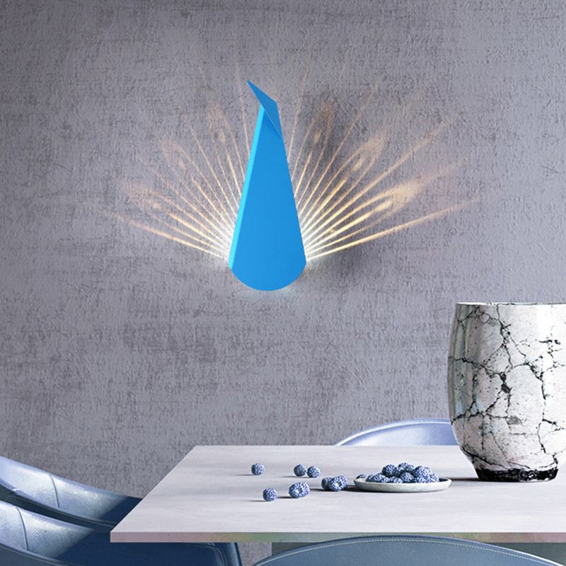 Modern Style Triangle Wall Sconce Lights Metal 1-Light Wall Mount Lamp in Pink and Blue