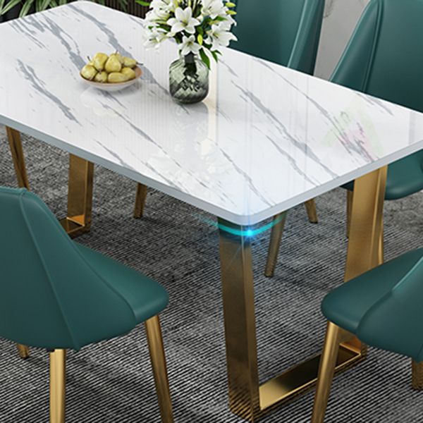 Metal Traditional Luxury Rectangle Table intérieure Table de pierre fritrée blanche avec base de traîneau